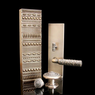 4919 Armour - Fiona Barratt - SA Baxter Shop