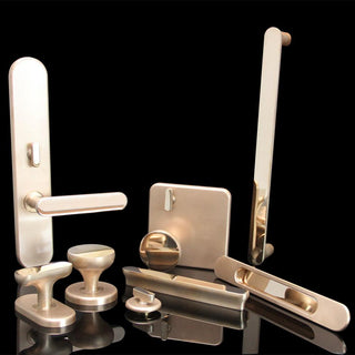 4923 Workshop/APD “Looking Glass” - SA Baxter Shop